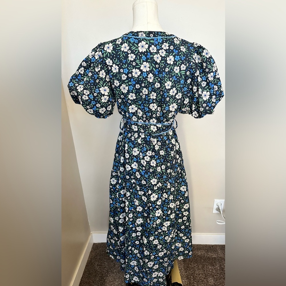 &merci Navy Blue Floral V-Neck Puff Sleeve Midi Dress Size Small - Picture 10 of 10